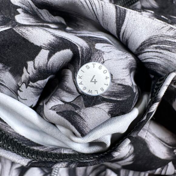 Lululemon Fast & Free Crop II Nulux 19" Night Ice Grey Black Women's Size 4 EUC - Picture 7 of 11